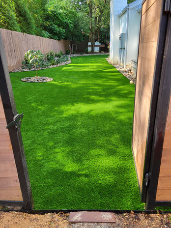 Celestial Landscaping Installed this Steel Edge Landscape Border in Chapel Hill, NC
