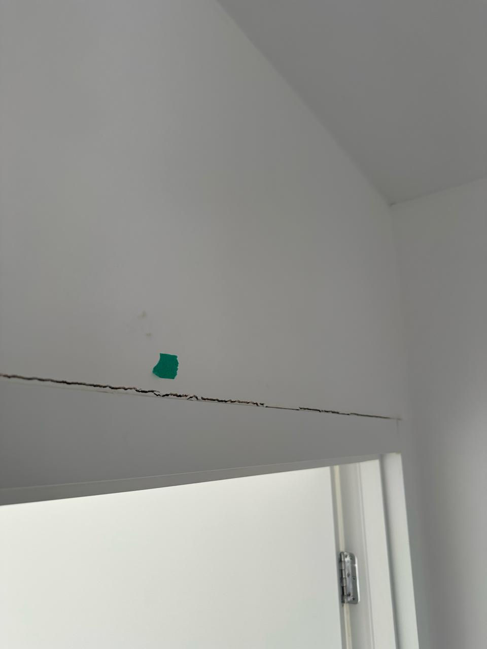 rachadura oculta checkey