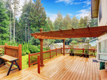 How to Start a Deck-Building Business - What to Know