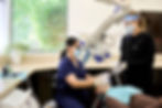 High-magnification microscope used by Camberwell Endodontics endodontist for precise root canal treatment