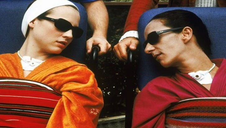 Talk To Her, 'Beni heyecanlandıran bir şey görünce ağlardım. Gördüklerimi artık onunla paylaşamayacağım için.'