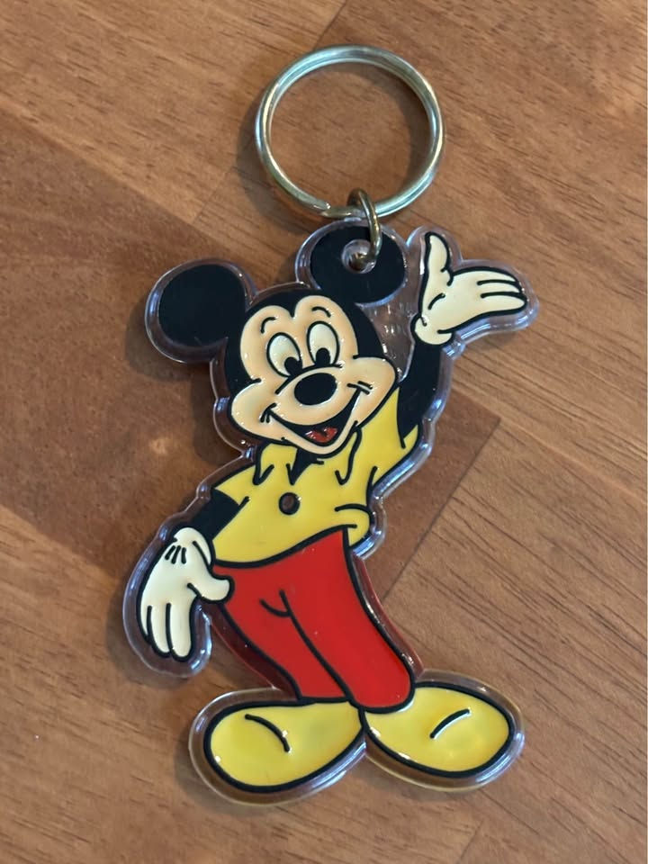 Retro Mickey Mouse Keychain
