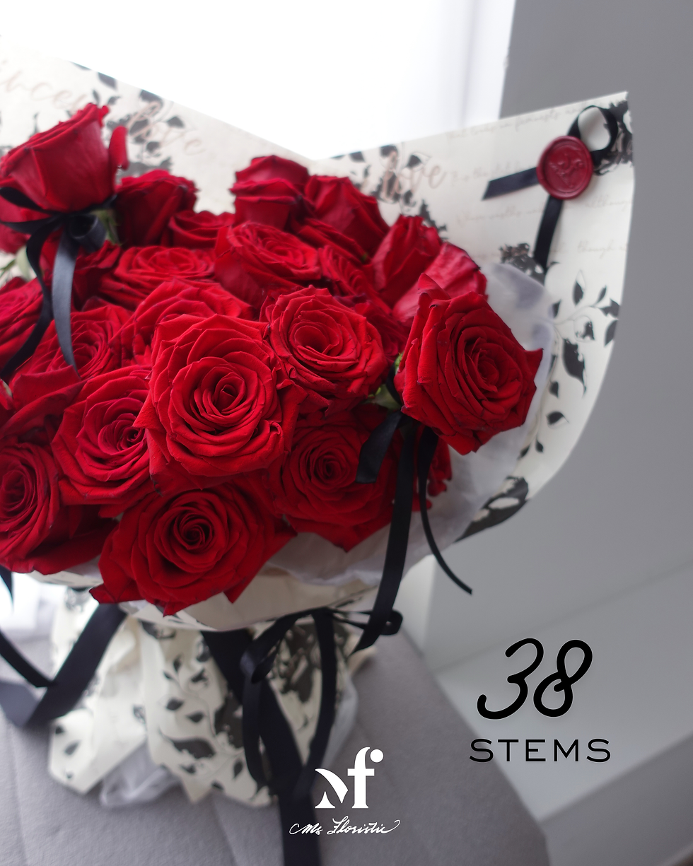 Thumbnail: The Black Ribbon Artisan Bouquet