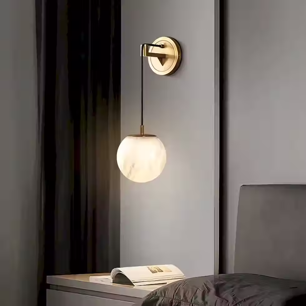 Миниатюра: Goccia Alabaster Globe Wall Sconce – E27 Brass Drop-Arm Light