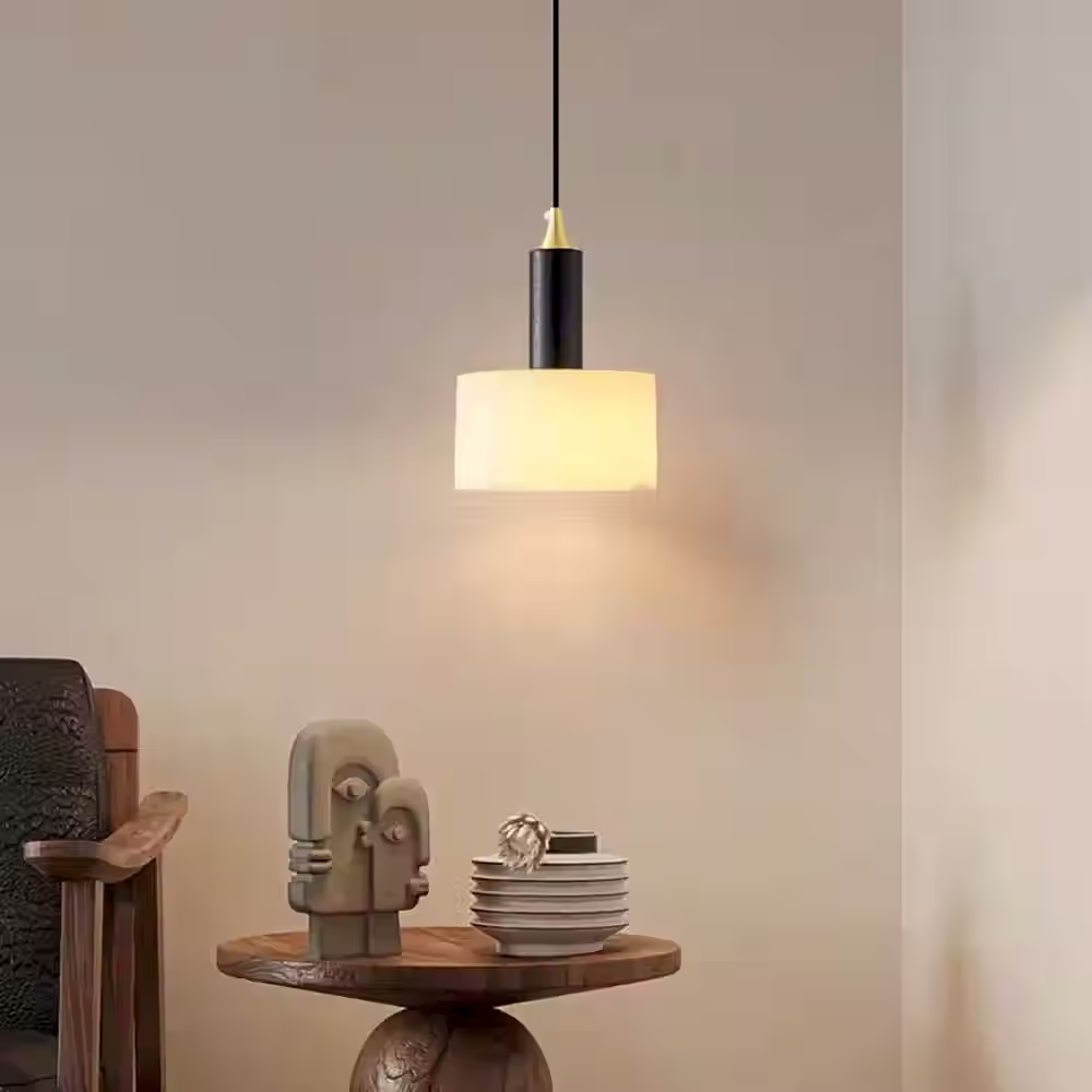 Alabaster Drum Pendant – Black Stem Brass Tip E27