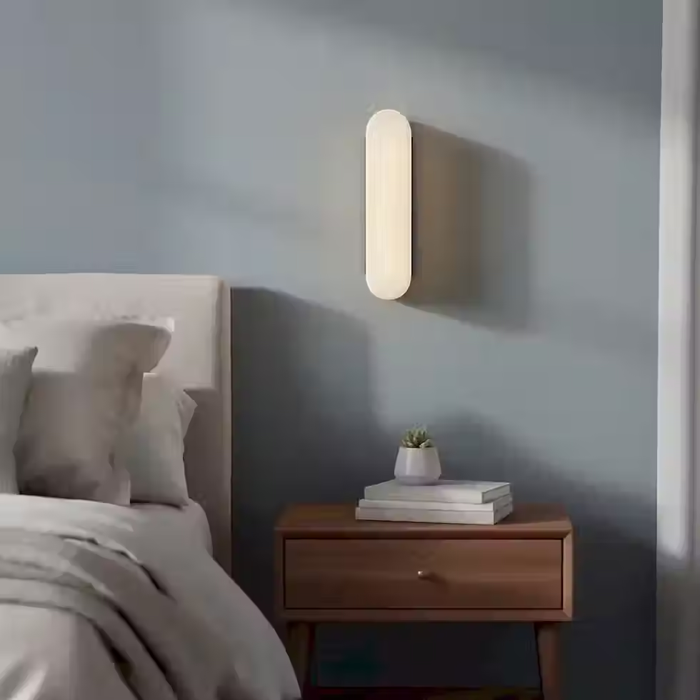 Miniatura: Luxury Alabaster Pill Vertical Wall Lamp – Black Backplate_6