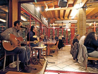 Καταργείται η άδεια για τη χρήση μουσικής και χρήση μουσικών στα καταστήματα υγειονομ. ενδιαφέροντος