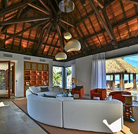 A LA CROISEE DES CHEMINS-charpentier-menuisier-couvreur-construction-bois-ile-de-la-reunion-974