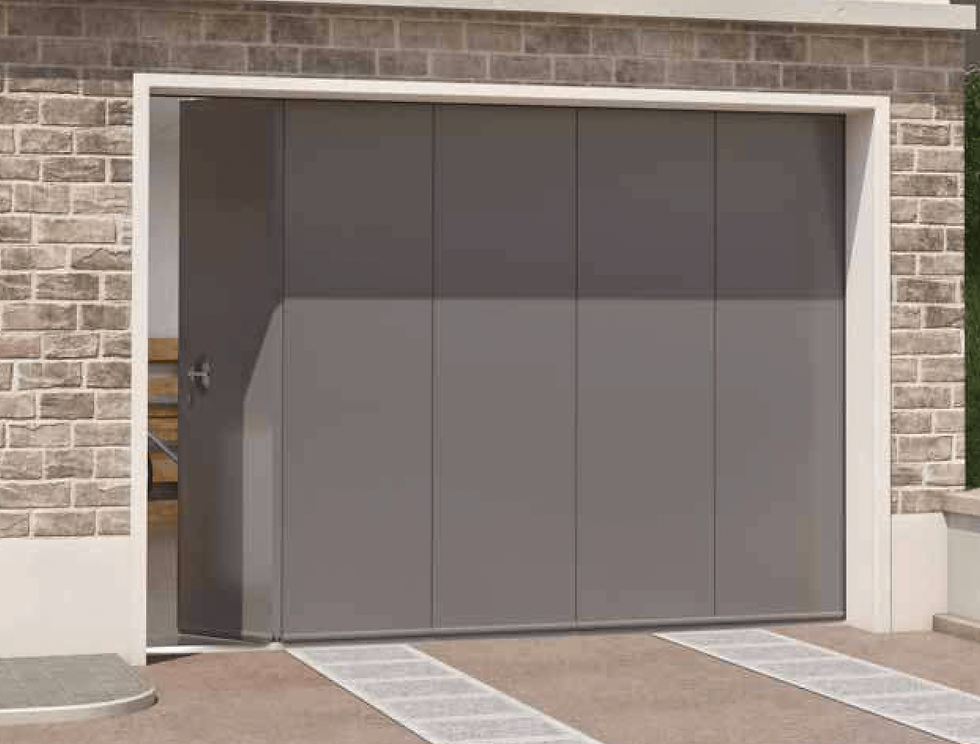 porte de garage sectionnelle sur mesure vue de l' extérieur