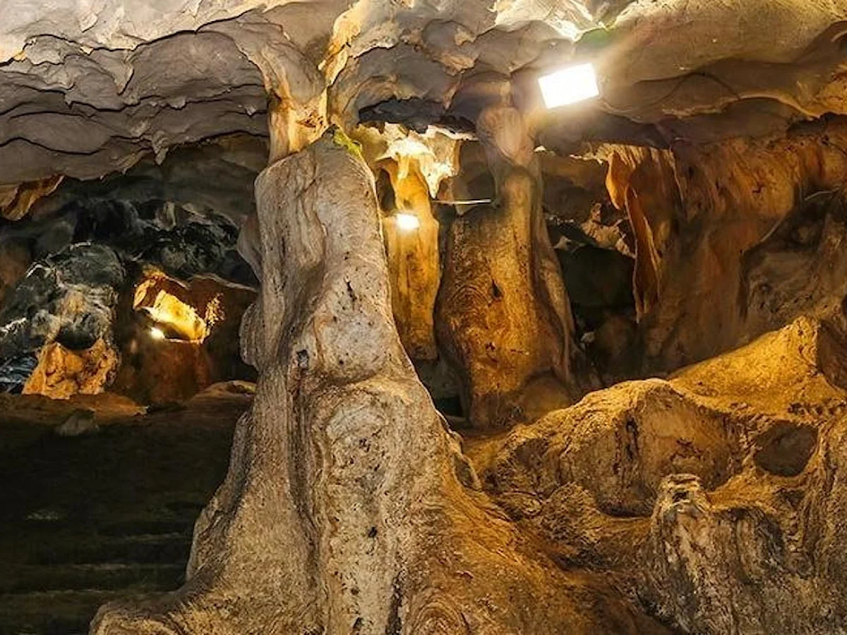 Karain Mağarası