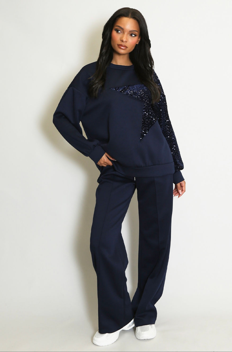 Miniatura: Star sequin lounge set. 