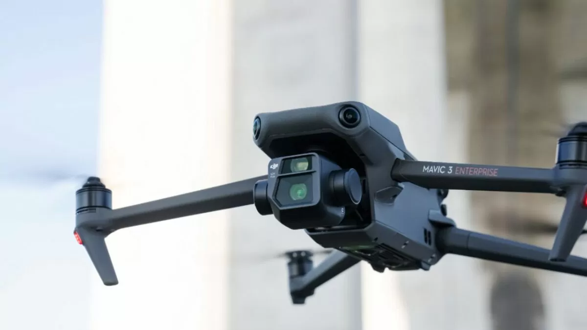 dji-mavic-3e-et-enterprice-ufficiali-italia-droni-commerciali-portatili-caratteristiche-pr