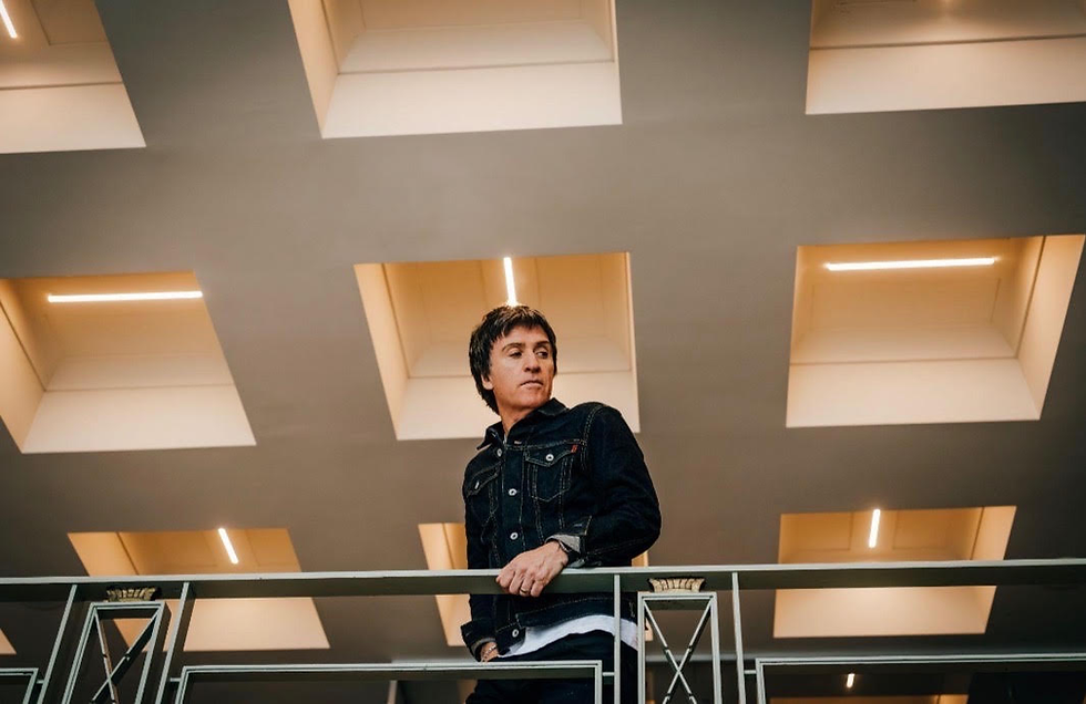 Johnny Marr lança o seu quinto álbum de estúdio, 'The Age Of Everything'