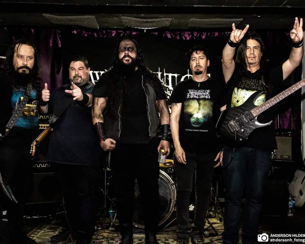Em uma noite fria de SP, os paulistas receberam primeiro show dos chilenos do Weight of Emptiness