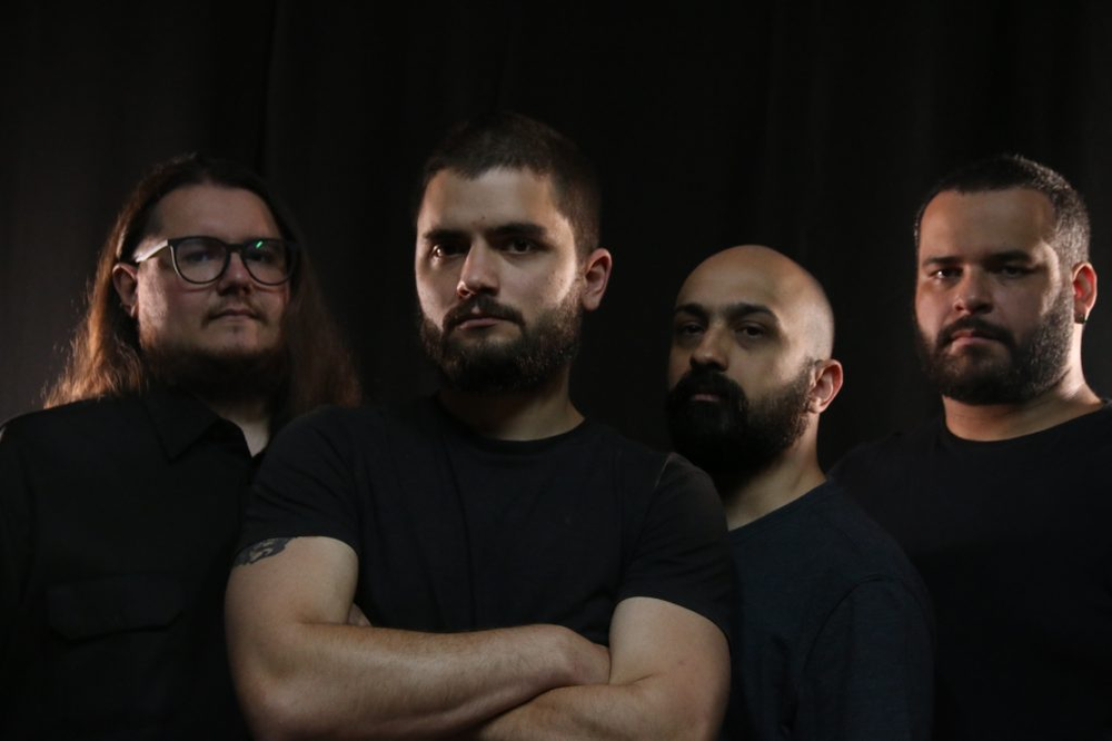 Enigma Ex Machina desafia status quo e inspira a libertação em clipe de 'Intrusion'