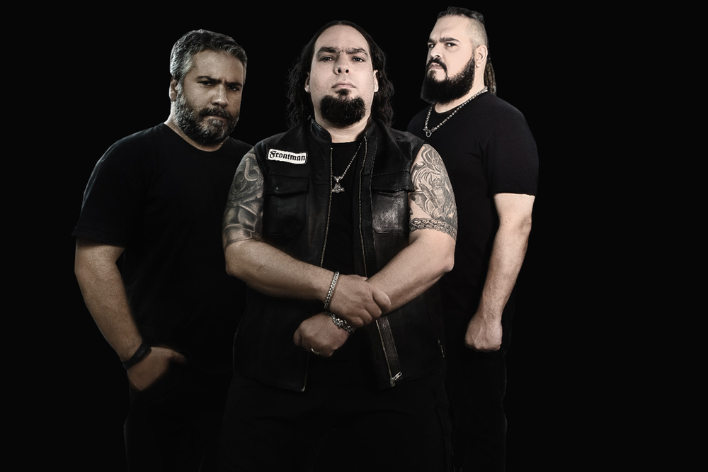 Carnified apresenta nova experiência com o vídeo de "In Darkness..."