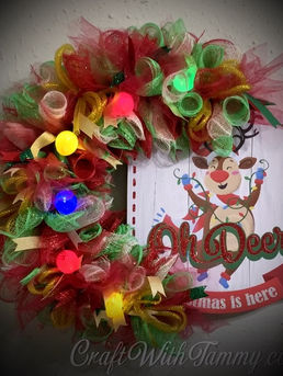 Deco Wreaths That Wow – Creative, Custom Door Décor for Every Season