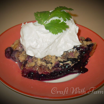 Peach Berry Crumble