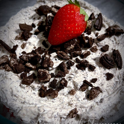 Cookies N' Cream Dip