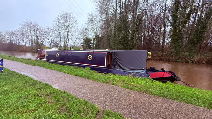 CANAL BOAT FOR SALE
