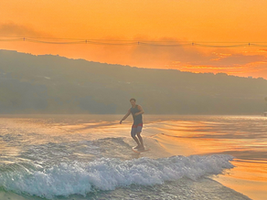 Wake Surfing vs Wakeboarding on Lake Austin: What's the Difference?