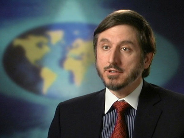 016_Mostert_Wide_600x450_Compressor_SRGB_frame-008412