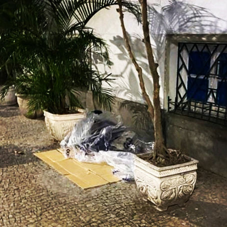 PESSOAS EM SITUAÇÃO DE RUA NO INVERNO: COMO AJUDAR E SALVAR VIDAS