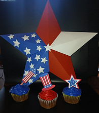 3D Cardstock Star and Cupcakes