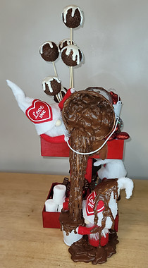 Chocolate Tiered Tray 01