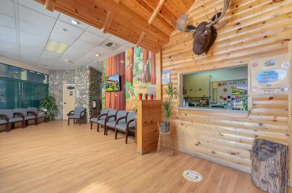 Gold-River-Interior-Exterior-20-1024x679.webp