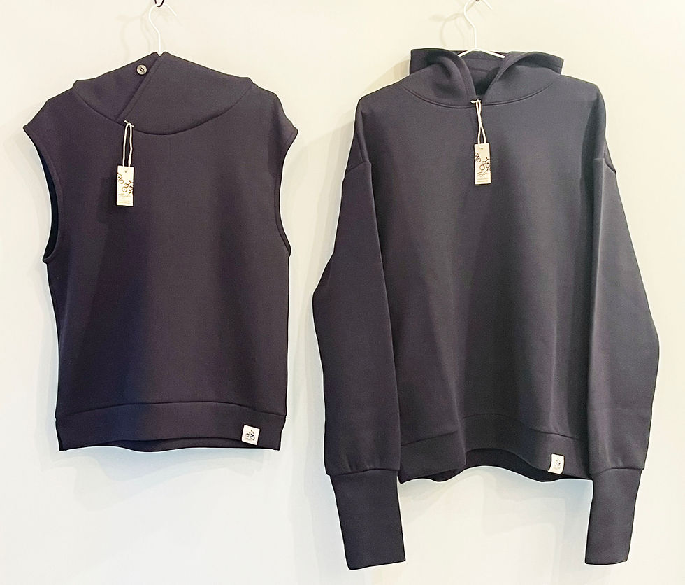 縮圖：Vest Hoodie