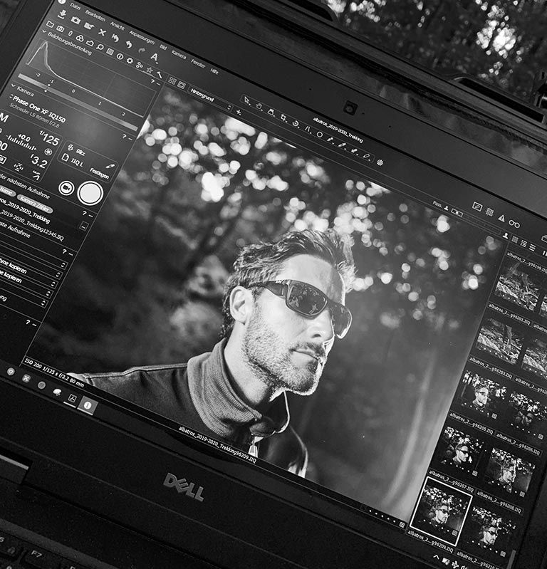 Produktfotos von MEN AT WORK