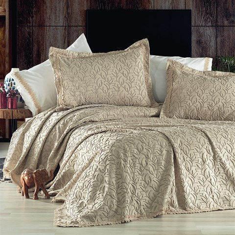 Thumbnail: Carmina Pike Takımı