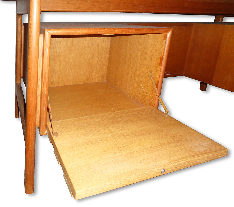 Miniaturebillede: Skrivebord i eg