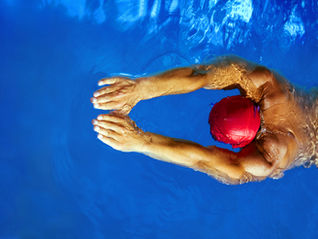 "Letting Agents - come on in the water's lovely!"