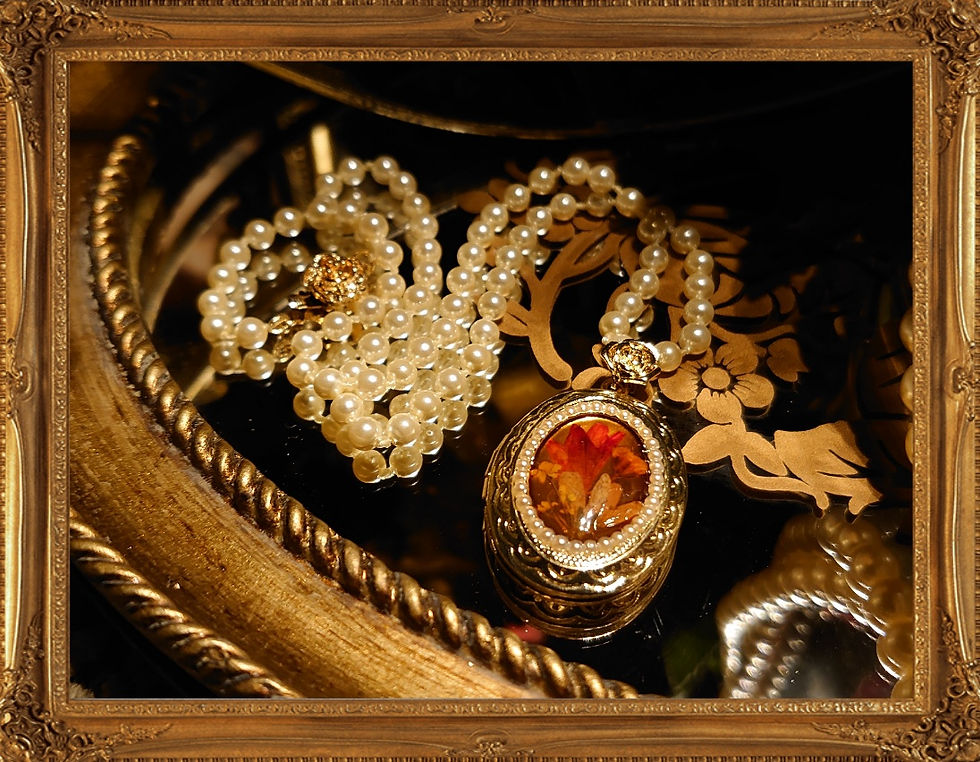 縮圖：Vintage amber style flower shell- pearl necklace 復古琥珀風格小花貝珠頸鏈