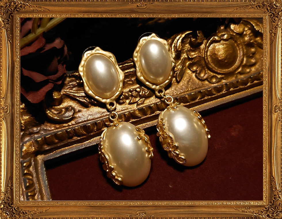 縮圖：Vintage pearl matt gold earrings 復古珍珠啞金色耳環