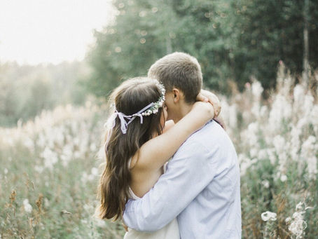 Top 4 Things Every Man Seeks in a Wife Material, According to Men