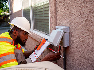 Home Inspections in East Hampton, NY: What Buyers Should Know About Mold & Water