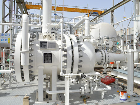 Deoiling hydrocyclone equipment used to control pressure ratio, droplet separation and viscosity effects