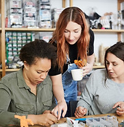 Women in Jewelry Workshop