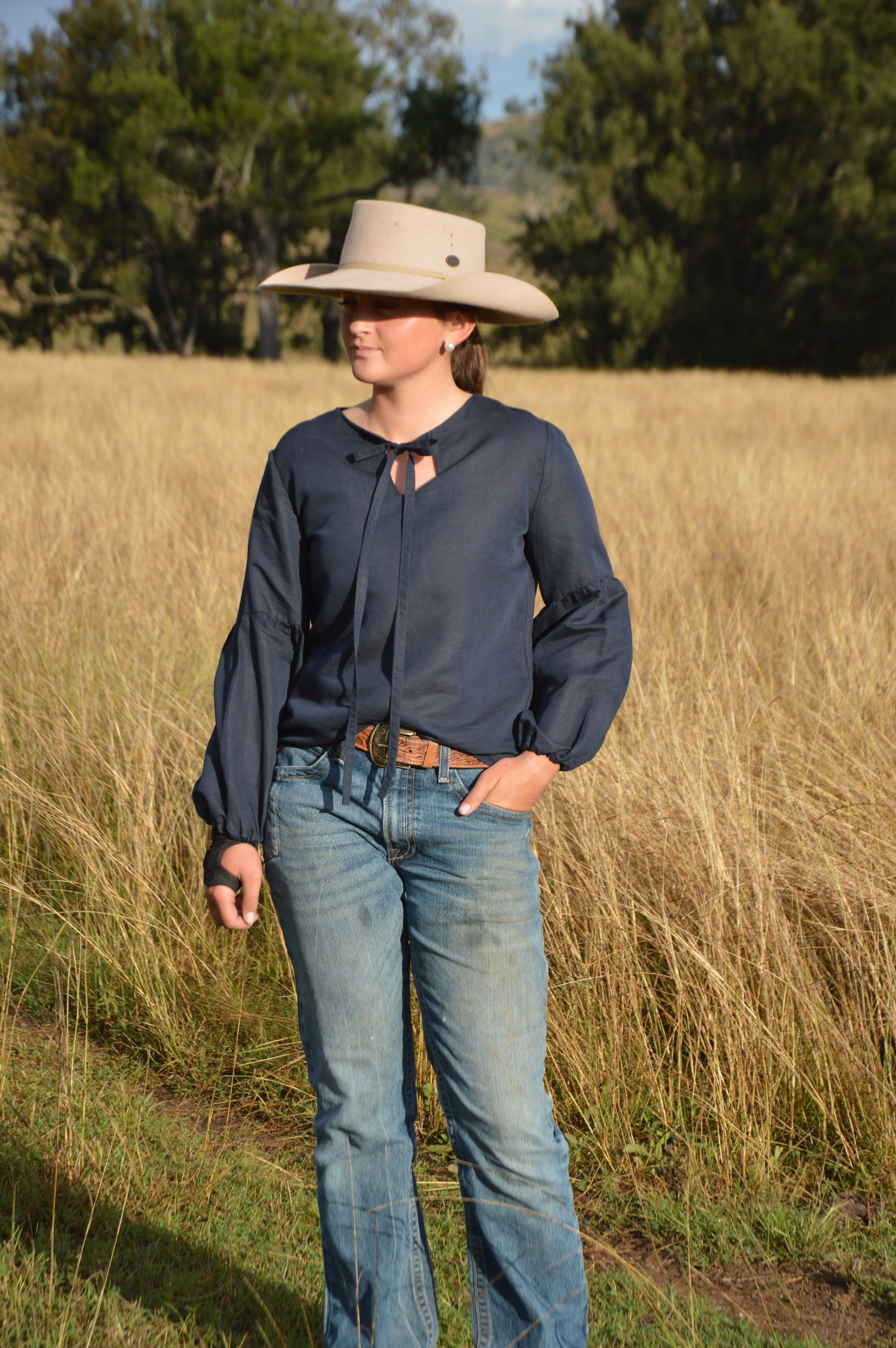 GEORGIE BLOUSE ~ Navy Puff Sleeve Blouse 