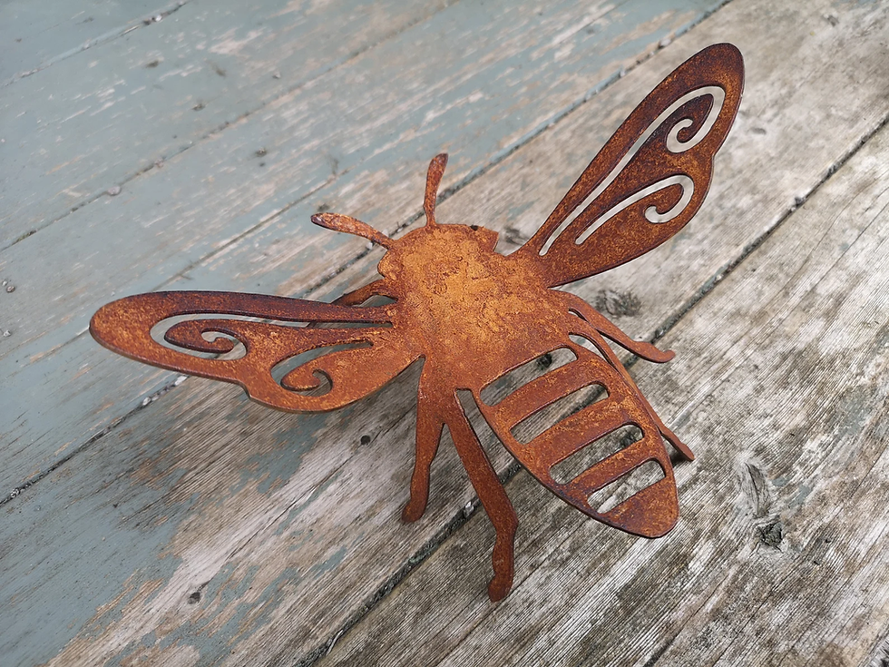 Thumbnail: Rusty Metal Bee - Large