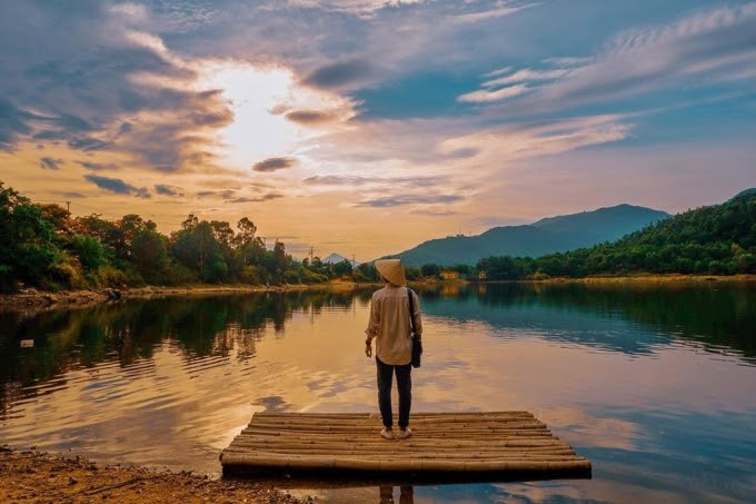 TOP 5 ĐỊA ĐIỂM CHECK-IN SỐNG ẢO KHÔNG THỂ BỎ QUA KHI DU LỊCH ĐÀ NẴNG