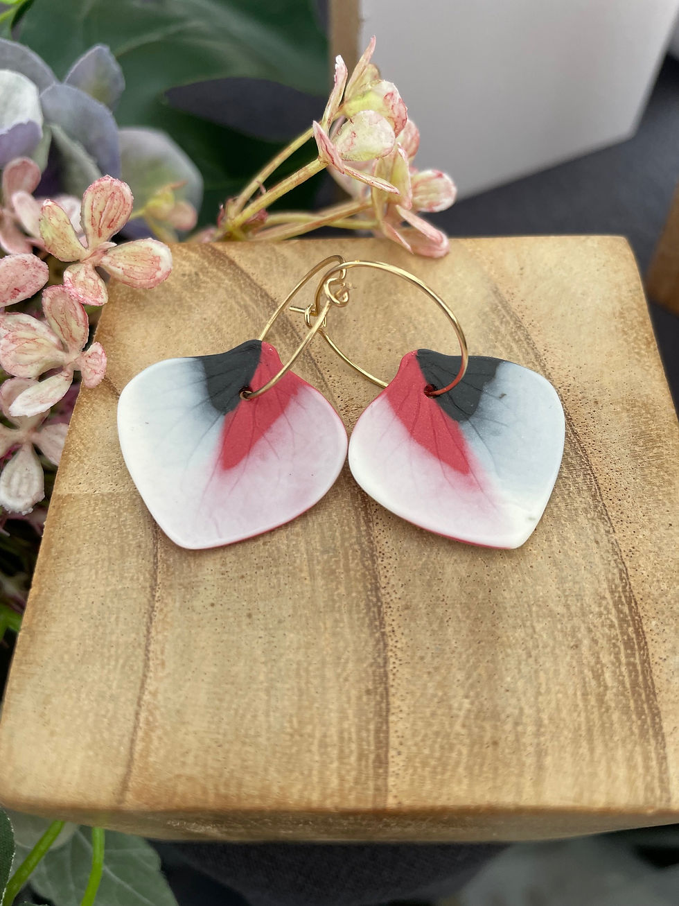 Créoles en porcelaine colorée Marie Courtillat Bijoux en Porcelaine