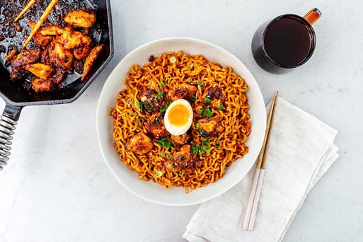 buldak-noodles-2718w-600x400.jpg