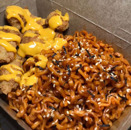 SPICY RAMEN WITH CHICKEN POPCORN