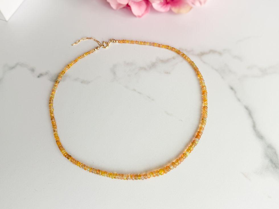 Thumbnail: Opal bead necklace