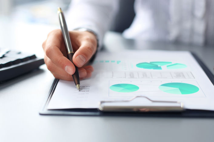 EMR v. EHR: Electronic Medical, Health Record Differences