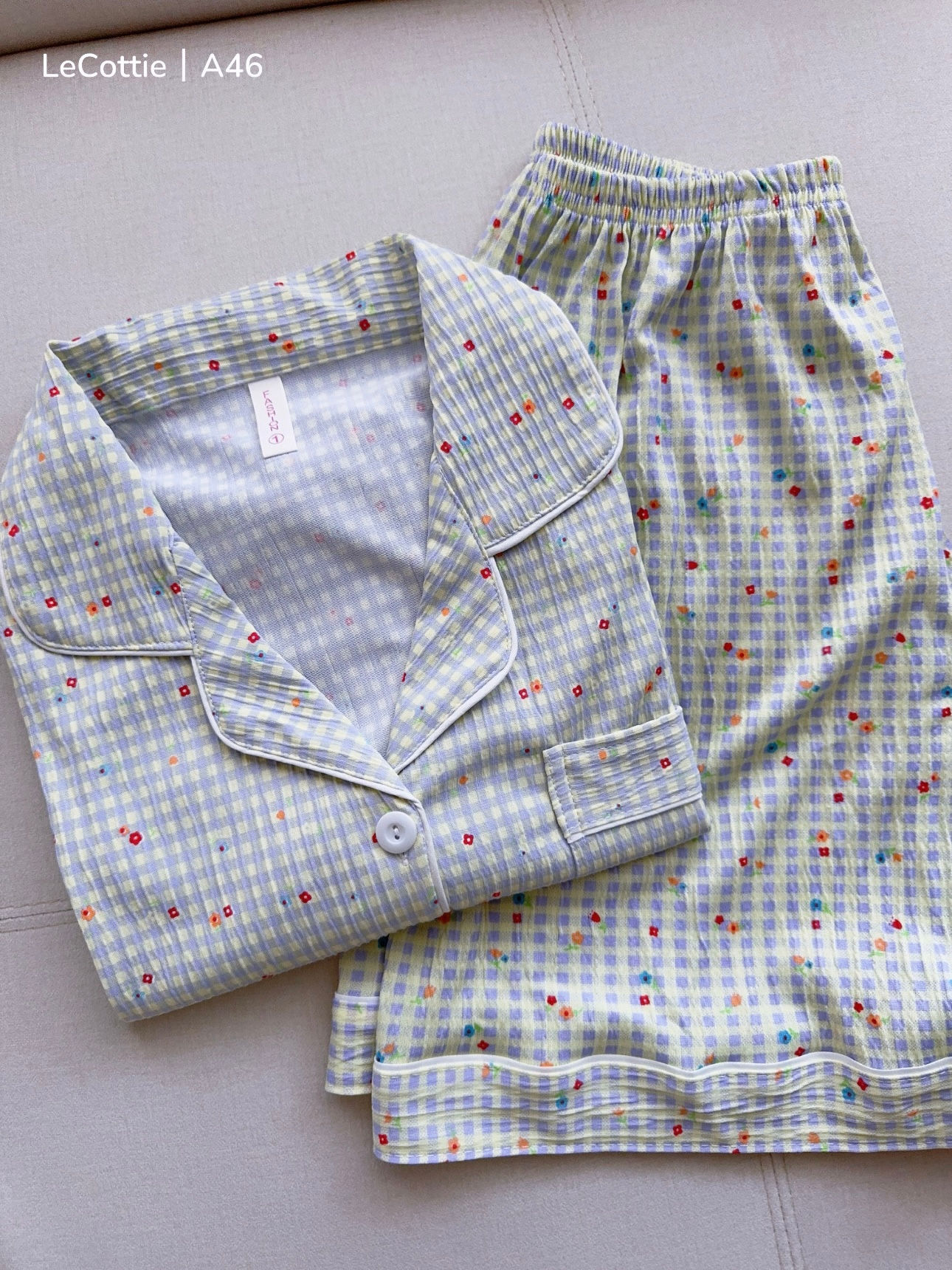 格纹小花睡衣套装